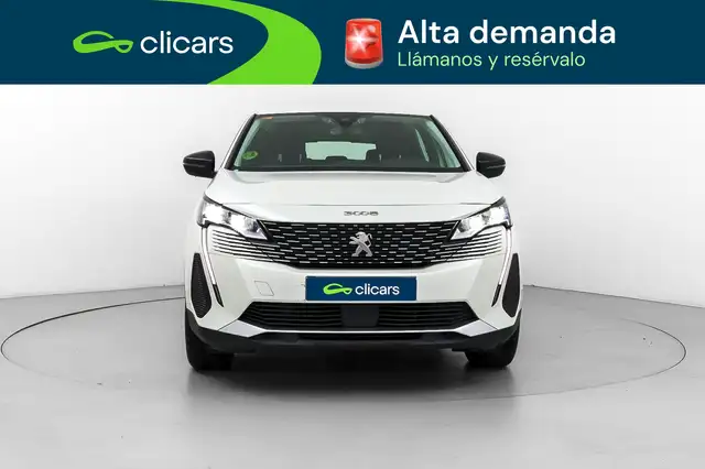 Peugeot 3008 view 2