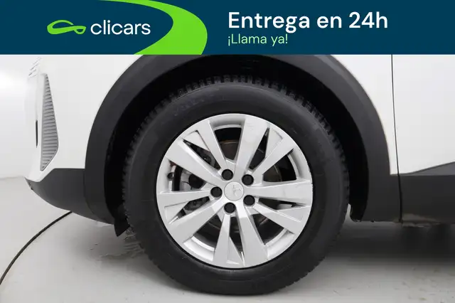 Peugeot 3008 view 11