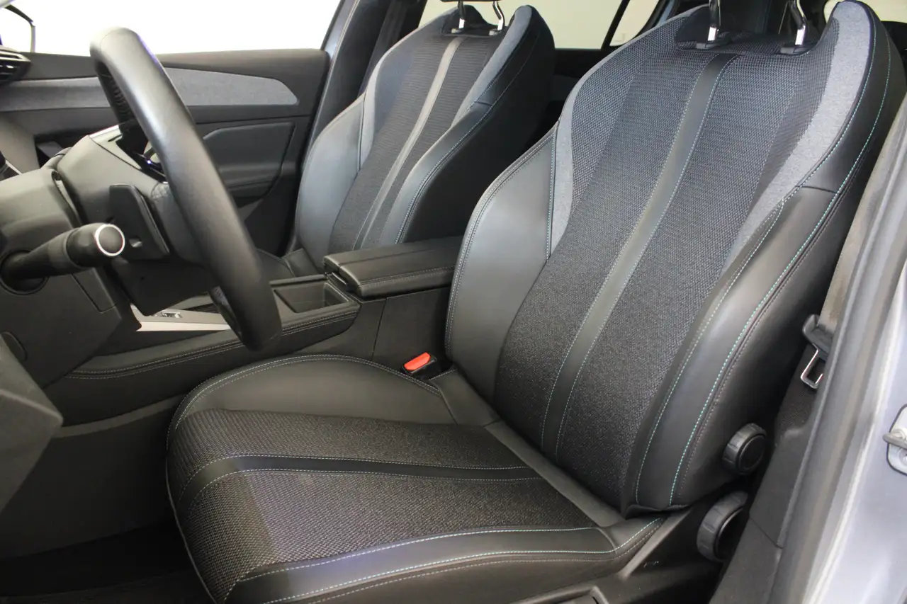 Peugeot 308 1.6 Plug-in Hybrid 180 Allure, миниатюра 14