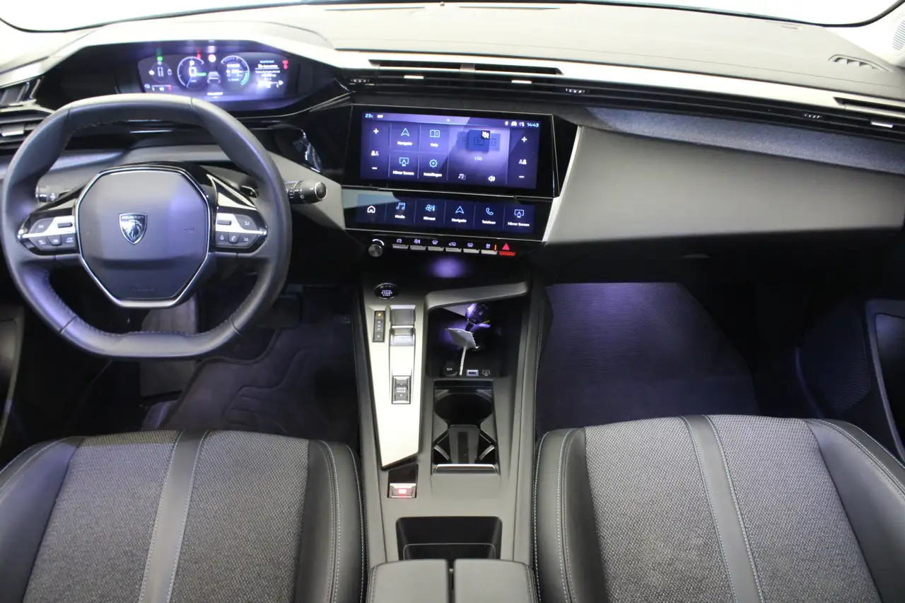 Peugeot 308 1.6 Plug-in Hybrid 180 Allure, миниатюра 11