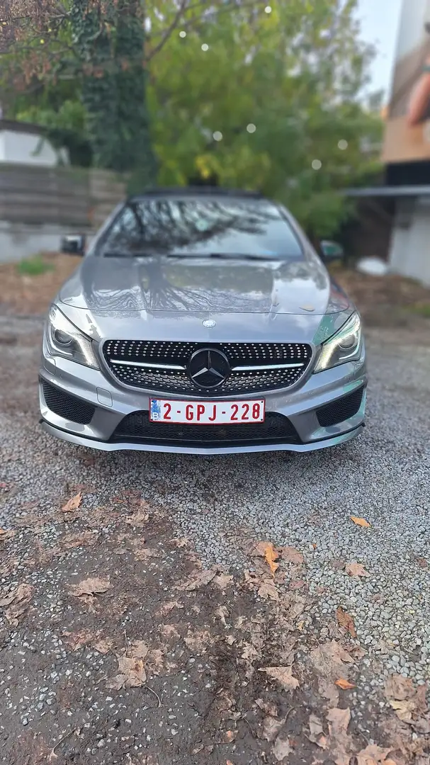 Mercedes-Benz CLA 180 Pack AMG - 2