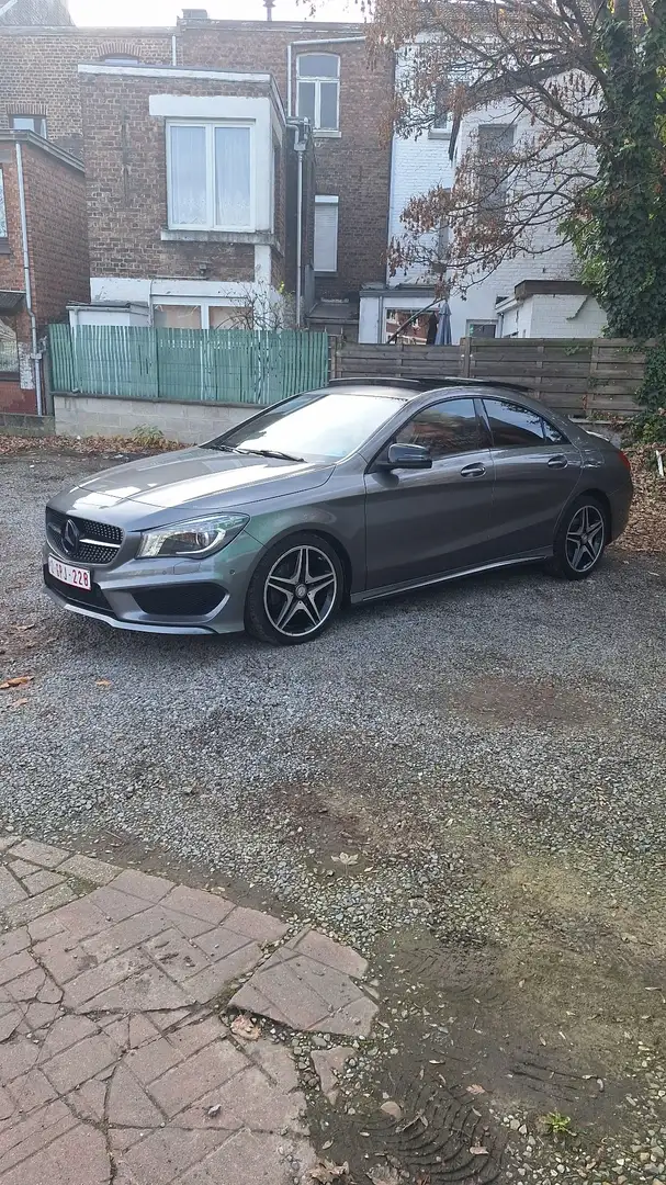 Mercedes-Benz CLA 180 Pack AMG - 1