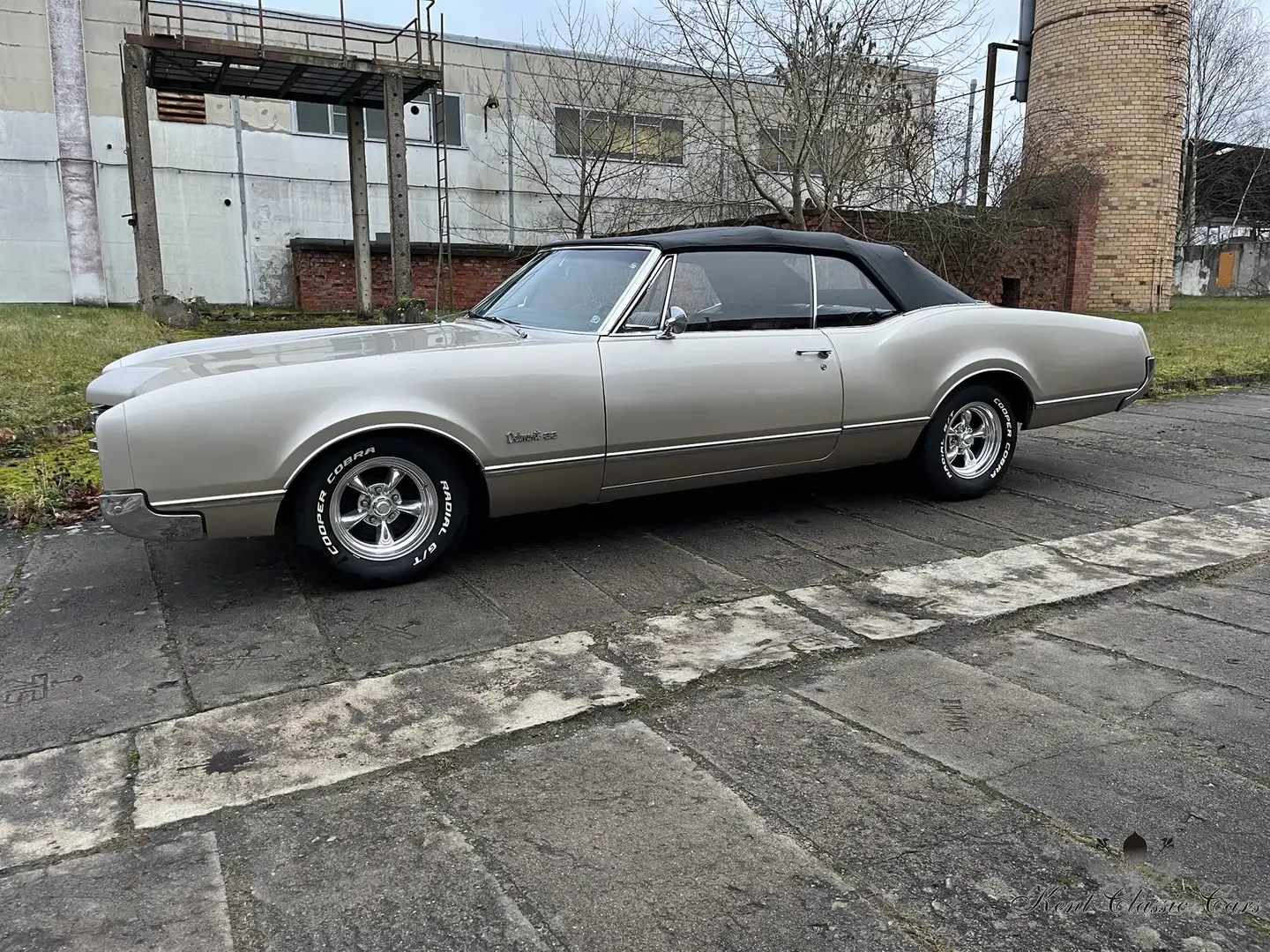 Oldsmobile Delta 88 Delmont 88 425 cui Cabrio Bronze - 2