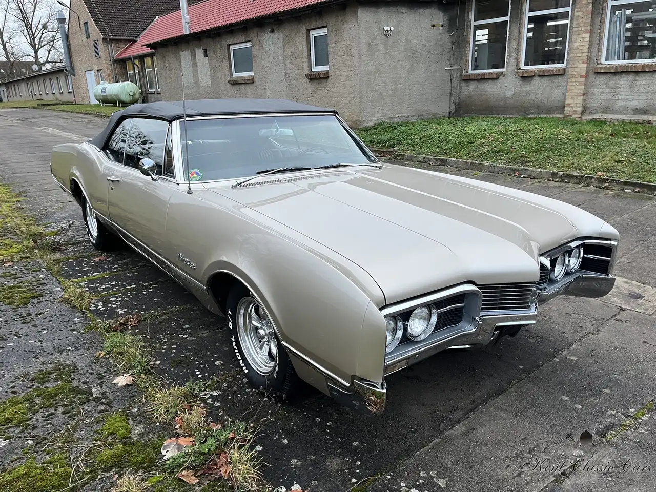 Oldsmobile Delta 88 Delmont 88 425 cui Cabrio, foto 10