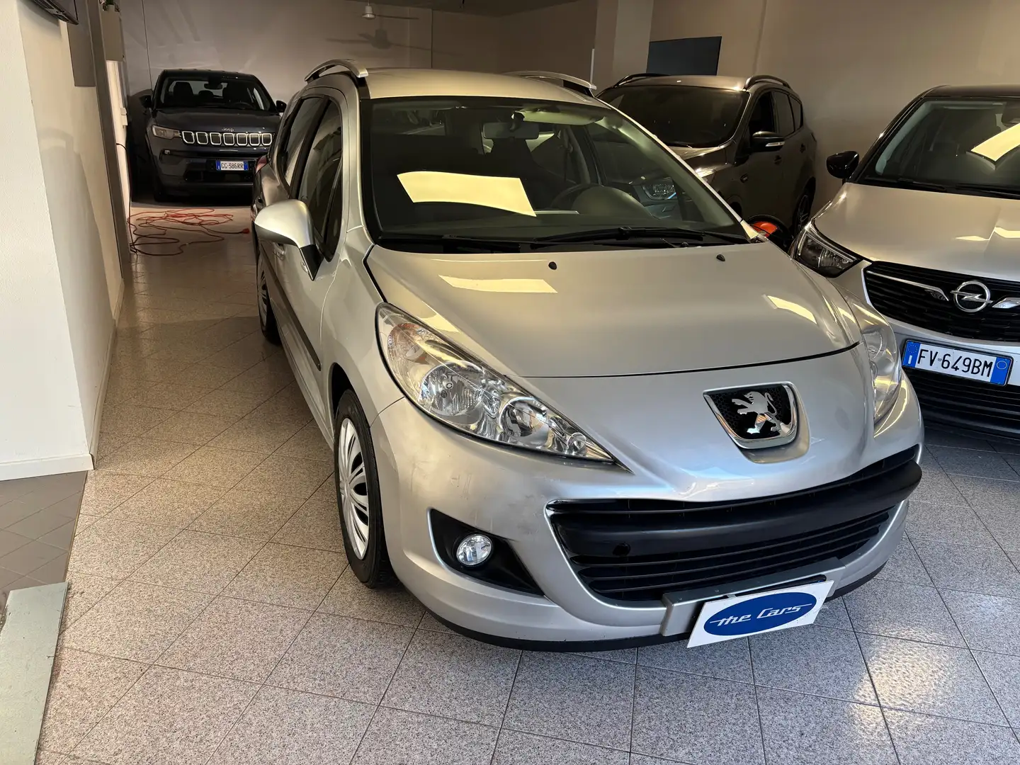 Peugeot 207 207 SW 1.4 8v X-Line eco-Gpl FL Argento - 2