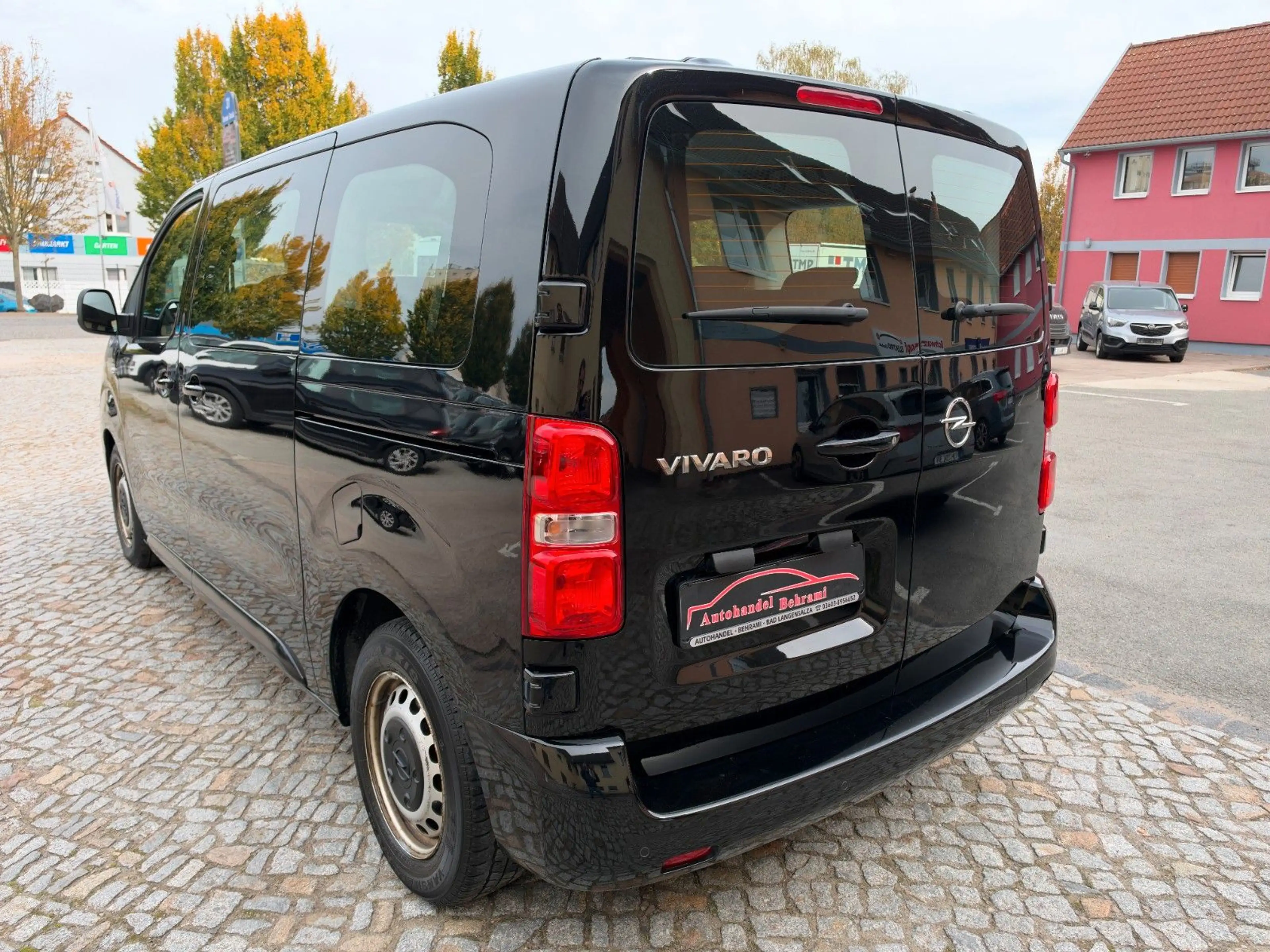 Opel Vivaro C 1.5 CDTI Kombi L2 Klima Navi 7 Sitze — photo 6