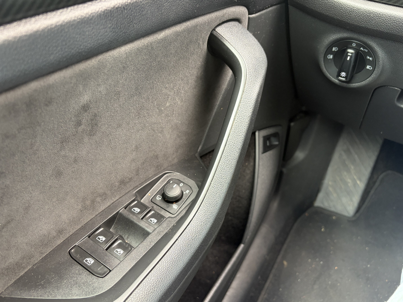 Skoda Kodiaq 1.5 TSI Sportline Carplay Stoelverw. Trekhaak Adap — photo 36