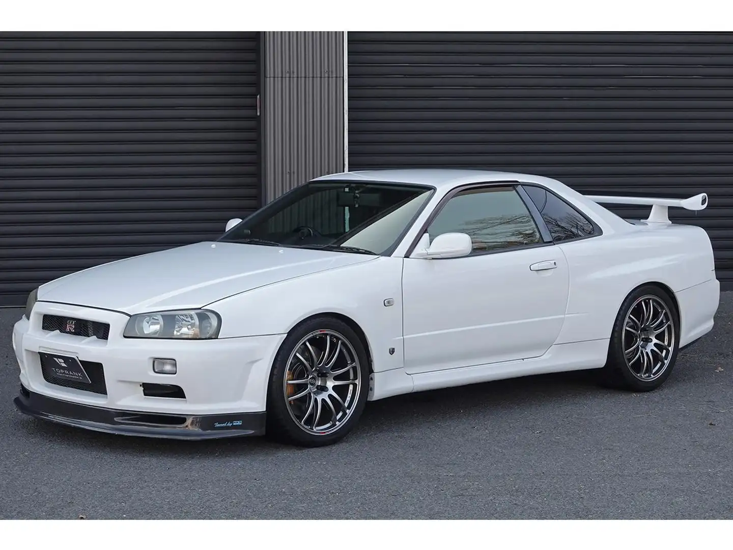 Nissan Skyline R34 GT-R VSPEC bijela - 2