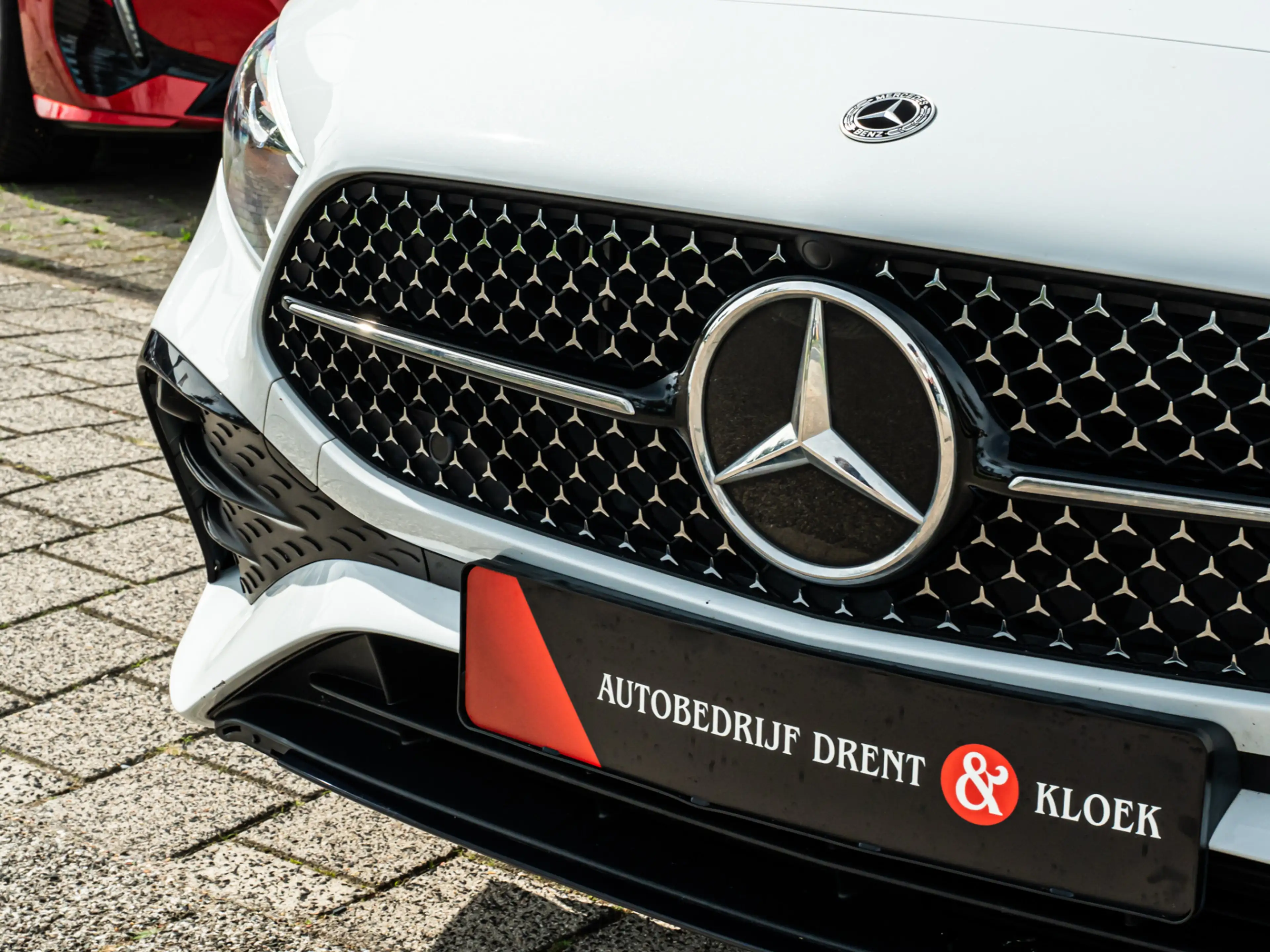 Mercedes-Benz A 250 e AMG Line PANO CAMERA 19 INCH MULTIBEAM NIGHT PAK — photo 22