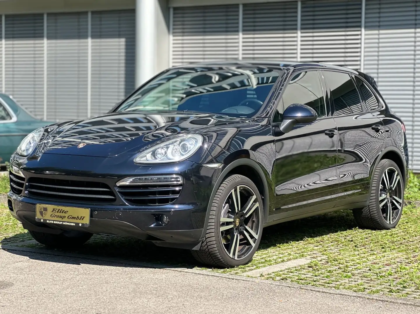 Porsche Cayenne *AHK 3.5T*Sitzluft*21Zoll*LaneAssist Schwarz - 1