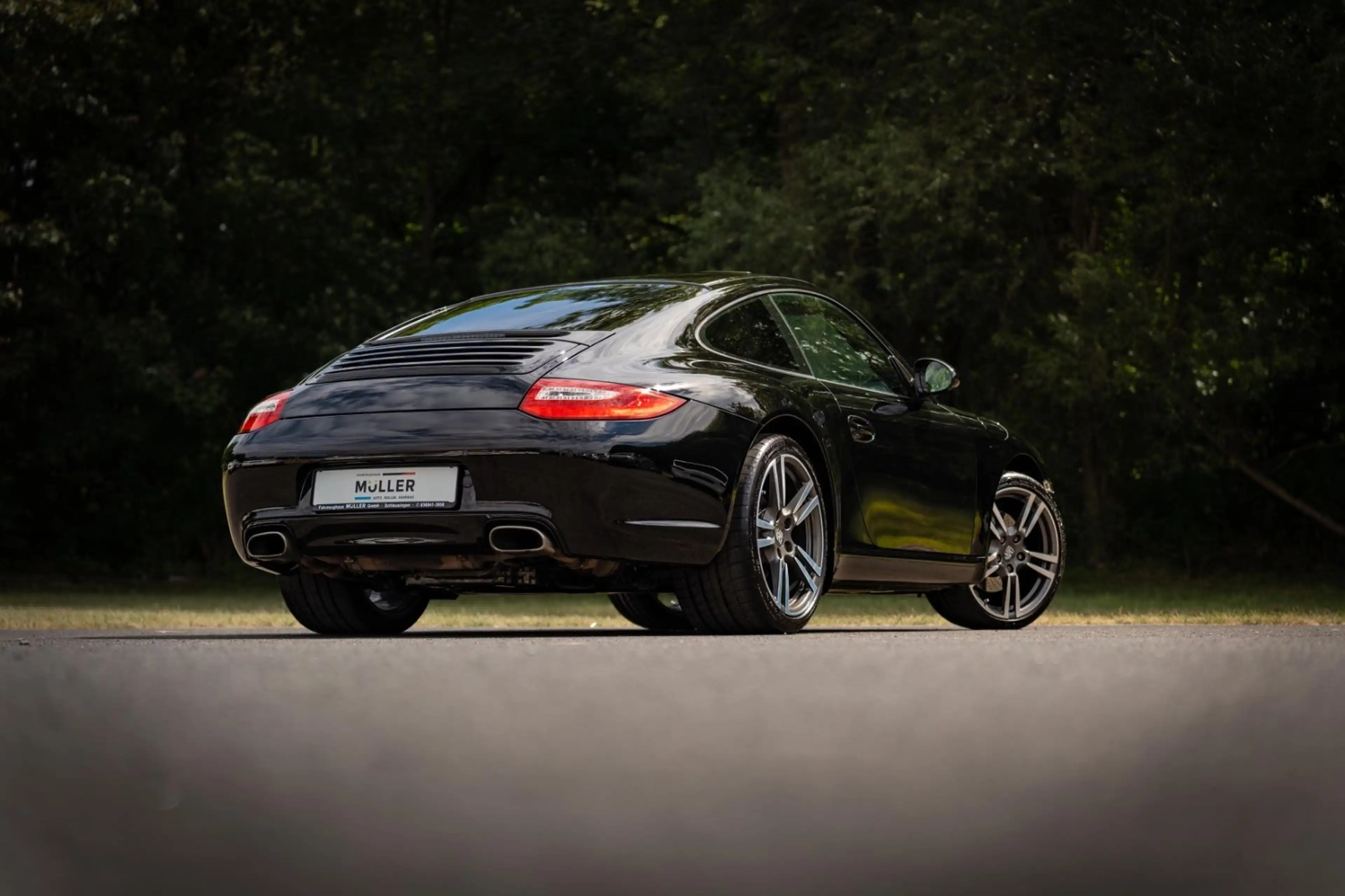 Porsche 911 Carrera Black Edition Coupe — photo 5