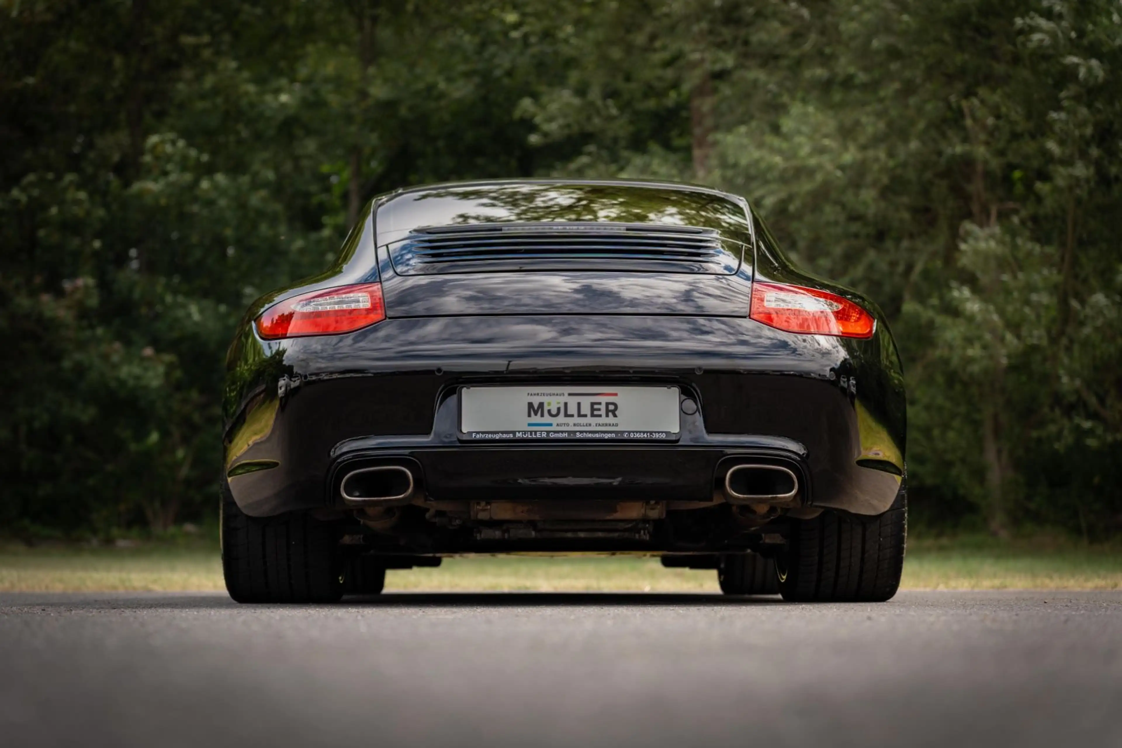 Porsche 911 Carrera Black Edition Coupe — photo 7