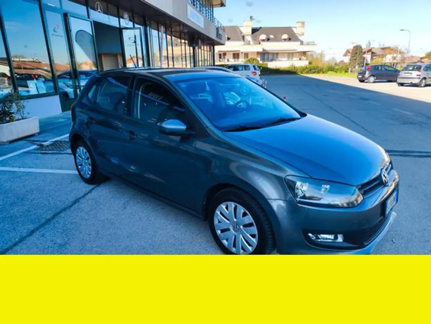 Volkswagen Polo - 2