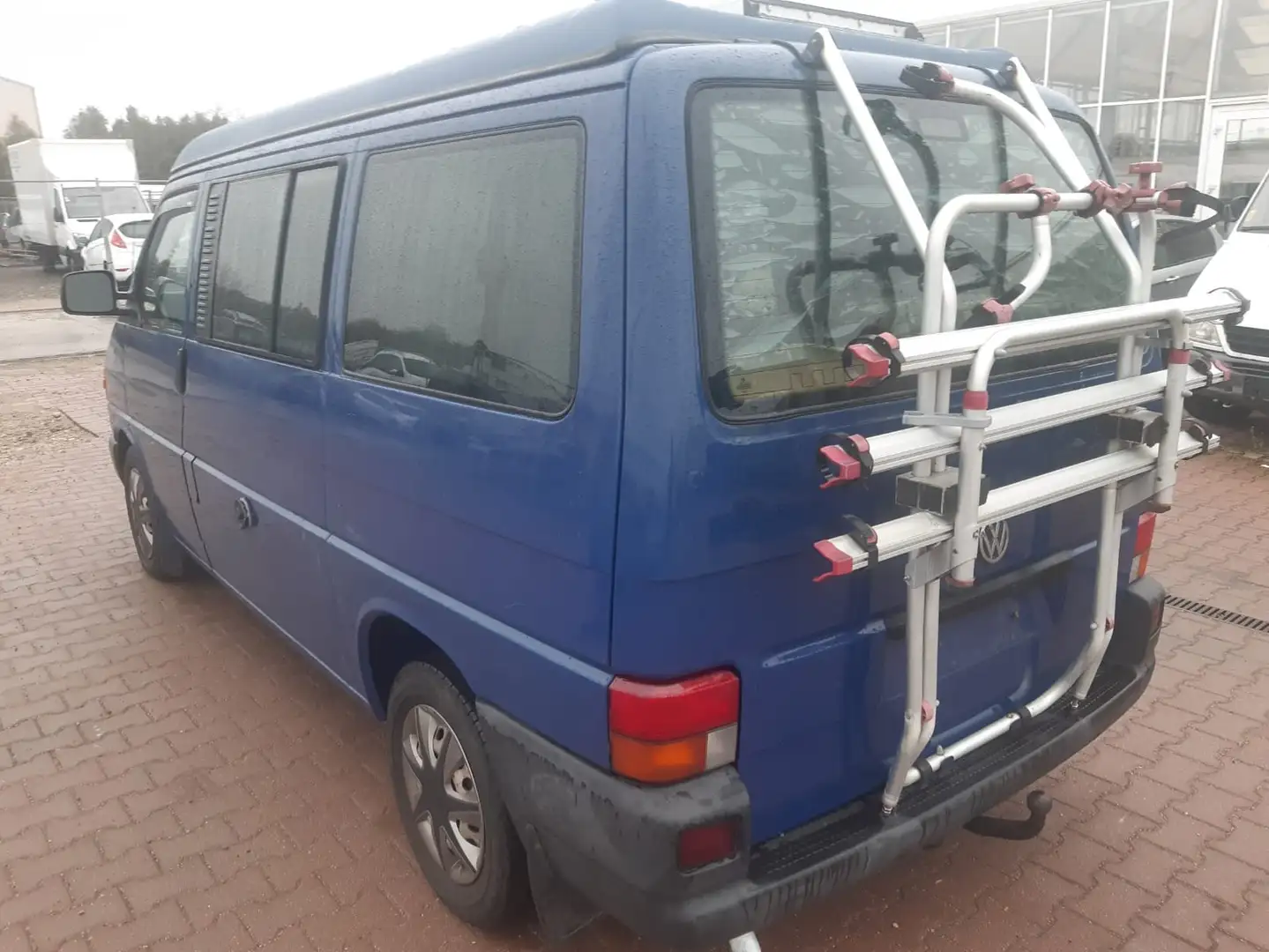Volkswagen T4 Caravelle Transporter California Camper Multivan 2.5 TD Albastru - 2