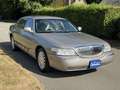 Lincoln Town Car Towncar Beige - thumbnail 4