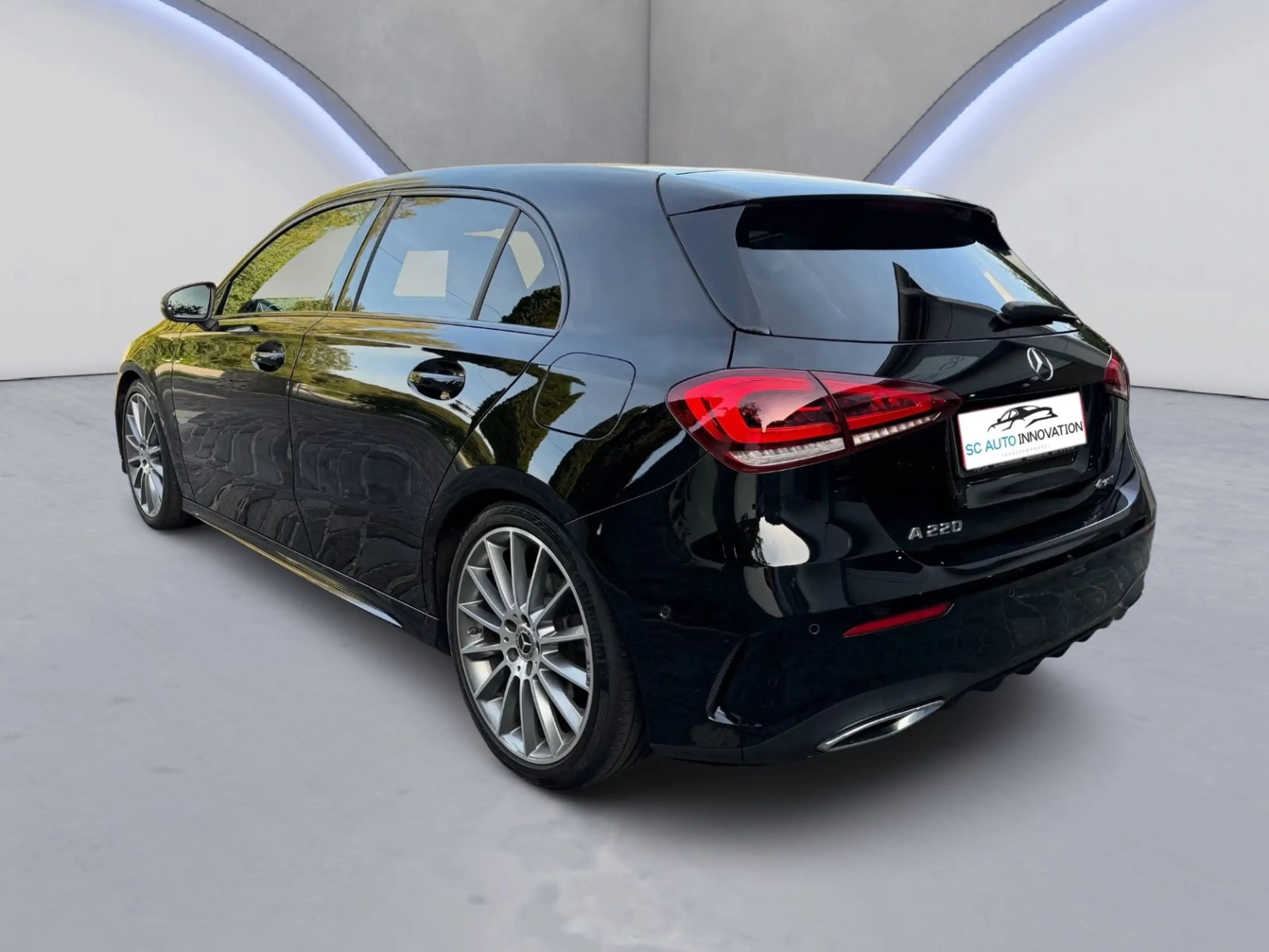 Mercedes-Benz A 220 4Matic AMG-Line+LED+DAB+SHZ+Navi+Induktion — photo 7
