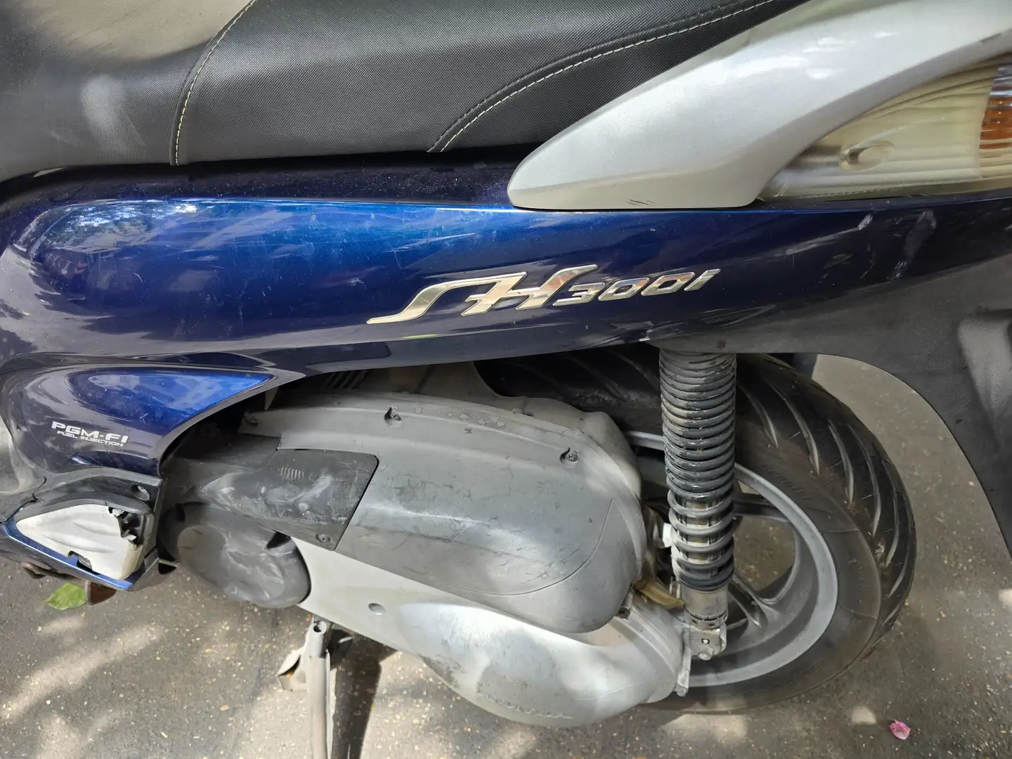 Honda SH 300 Blu/Azzurro - 2