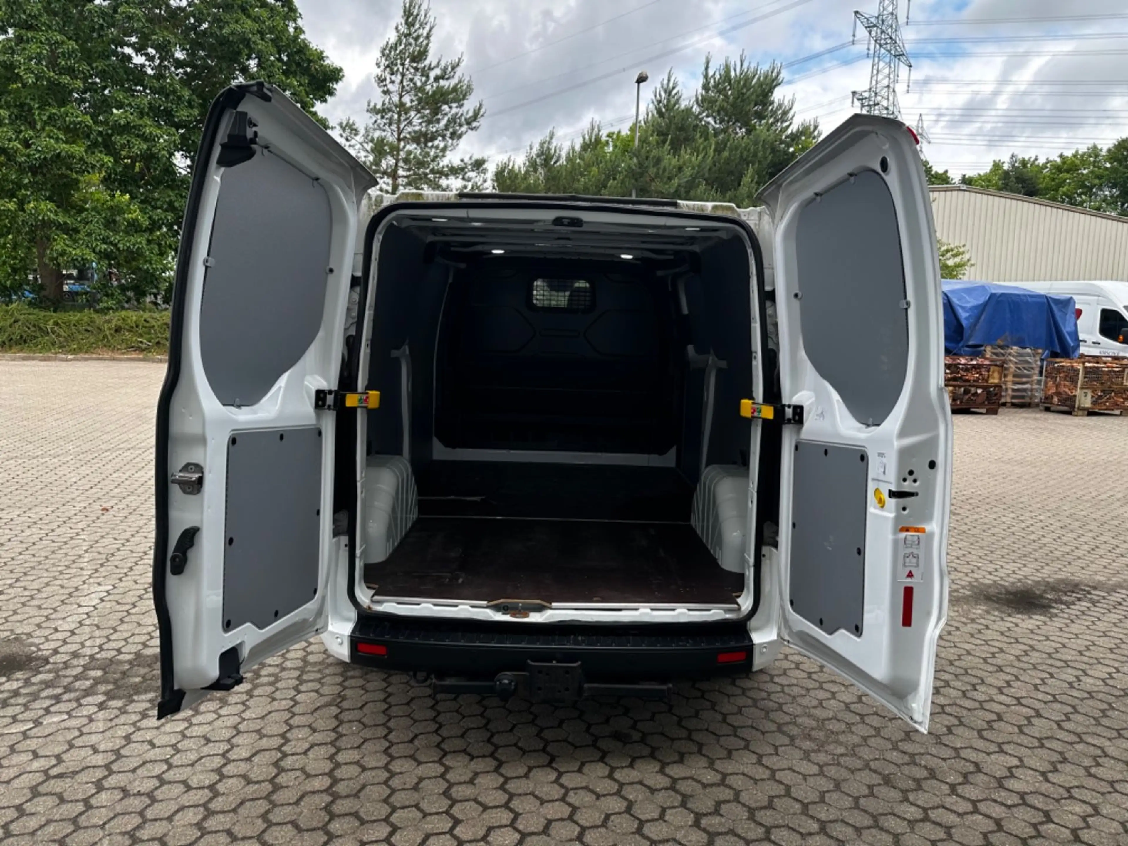Ford Transit Custom 2.0TDCi Kasten 300 L2*Klima*PDC — photo 7