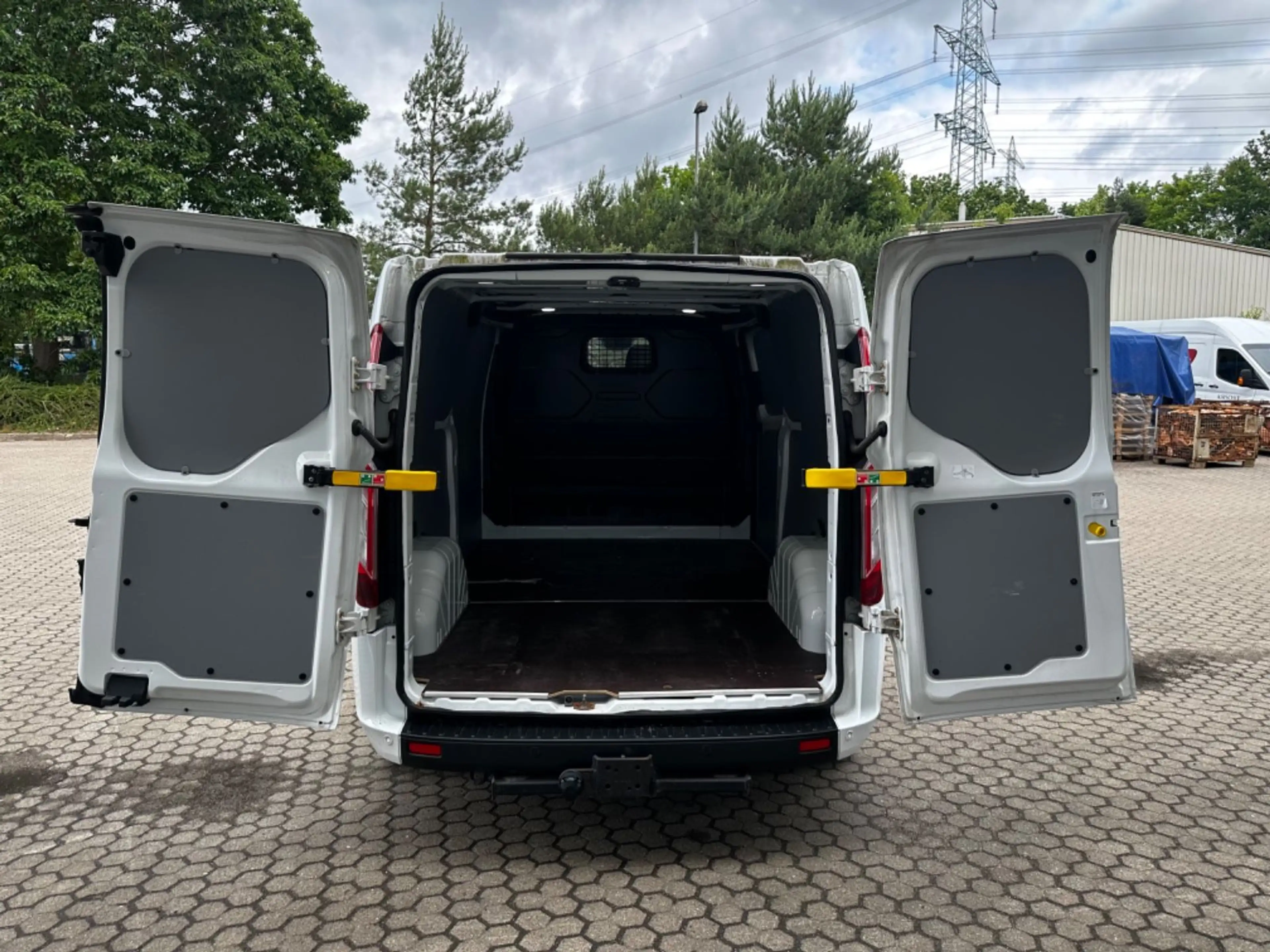 Ford Transit Custom 2.0TDCi Kasten 300 L2*Klima*PDC — photo 6