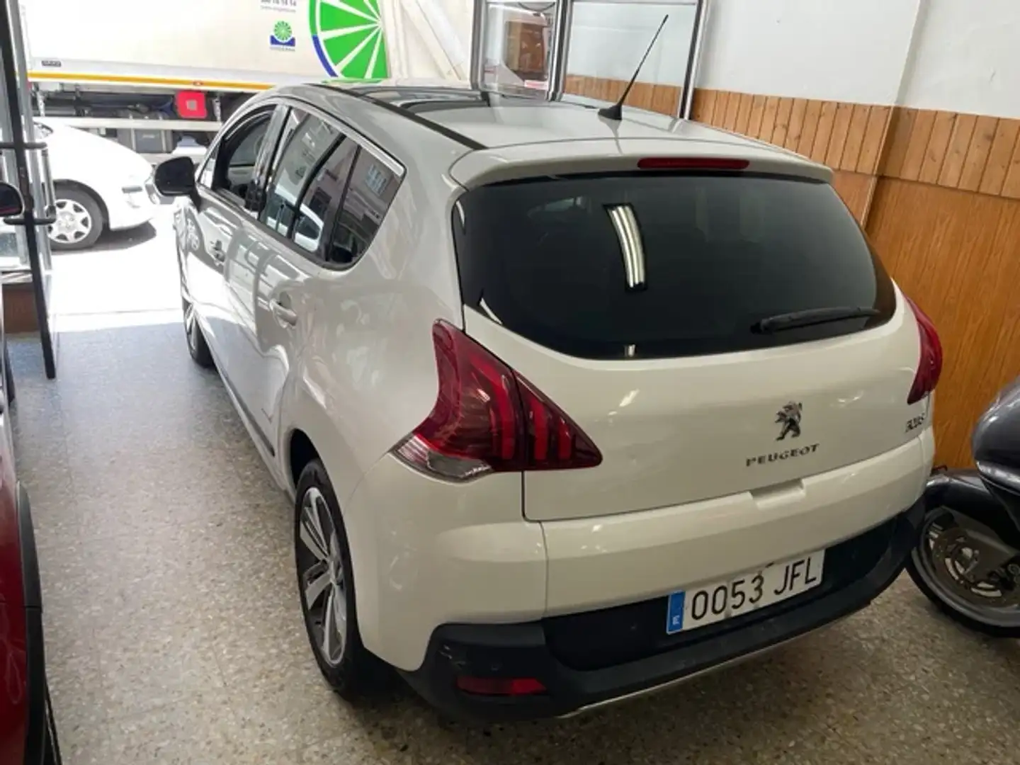 Peugeot 3008 1.2 PureTech S&S Style 130 Blanco - 2