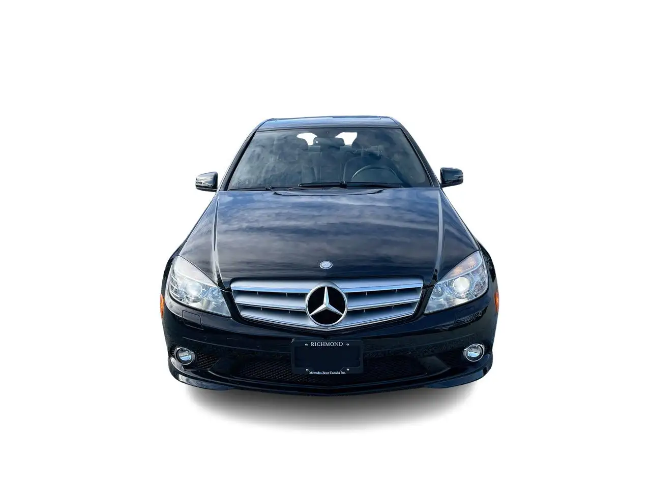 Mercedes-Benz C-Class снимка Mercedes-Benz C-Class