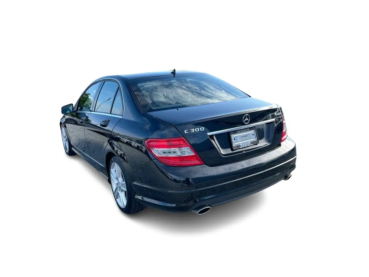 Mercedes-Benz C-Class снимка Mercedes-Benz C-Class
