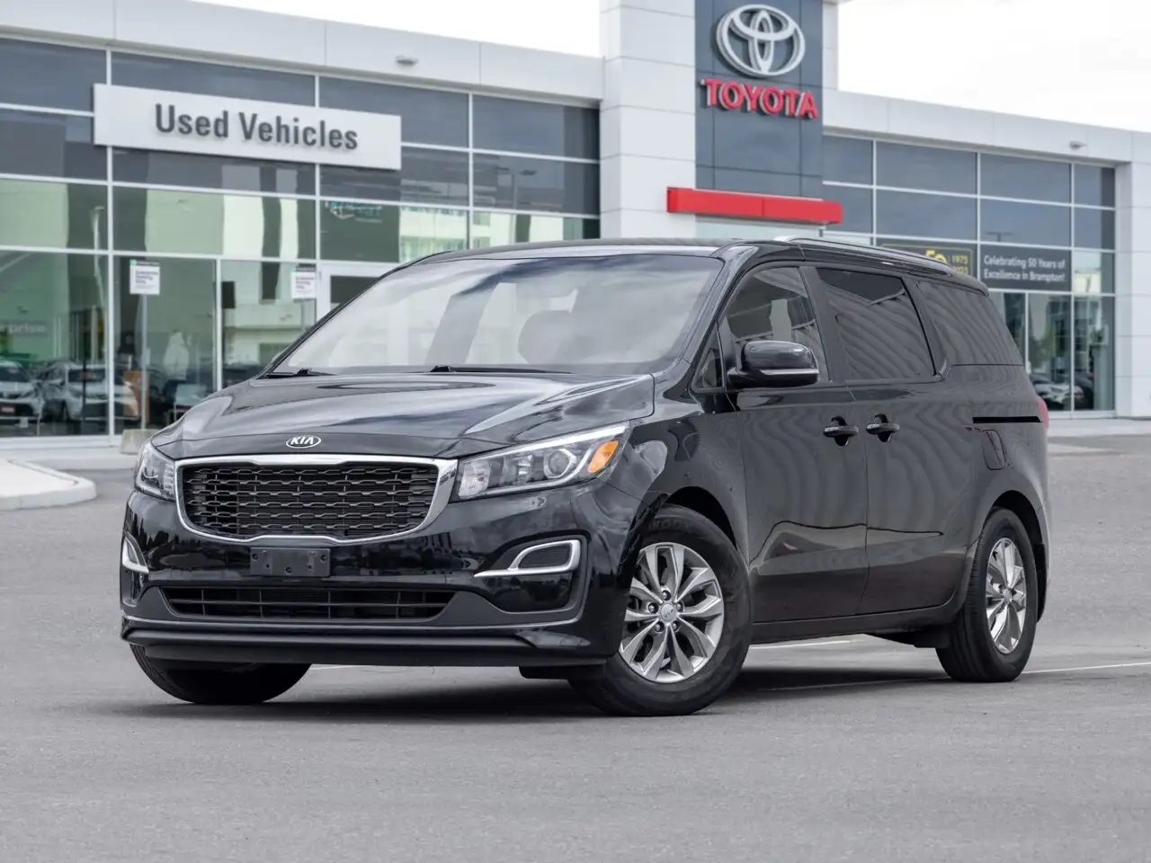Kia Sedona photo Kia Sedona