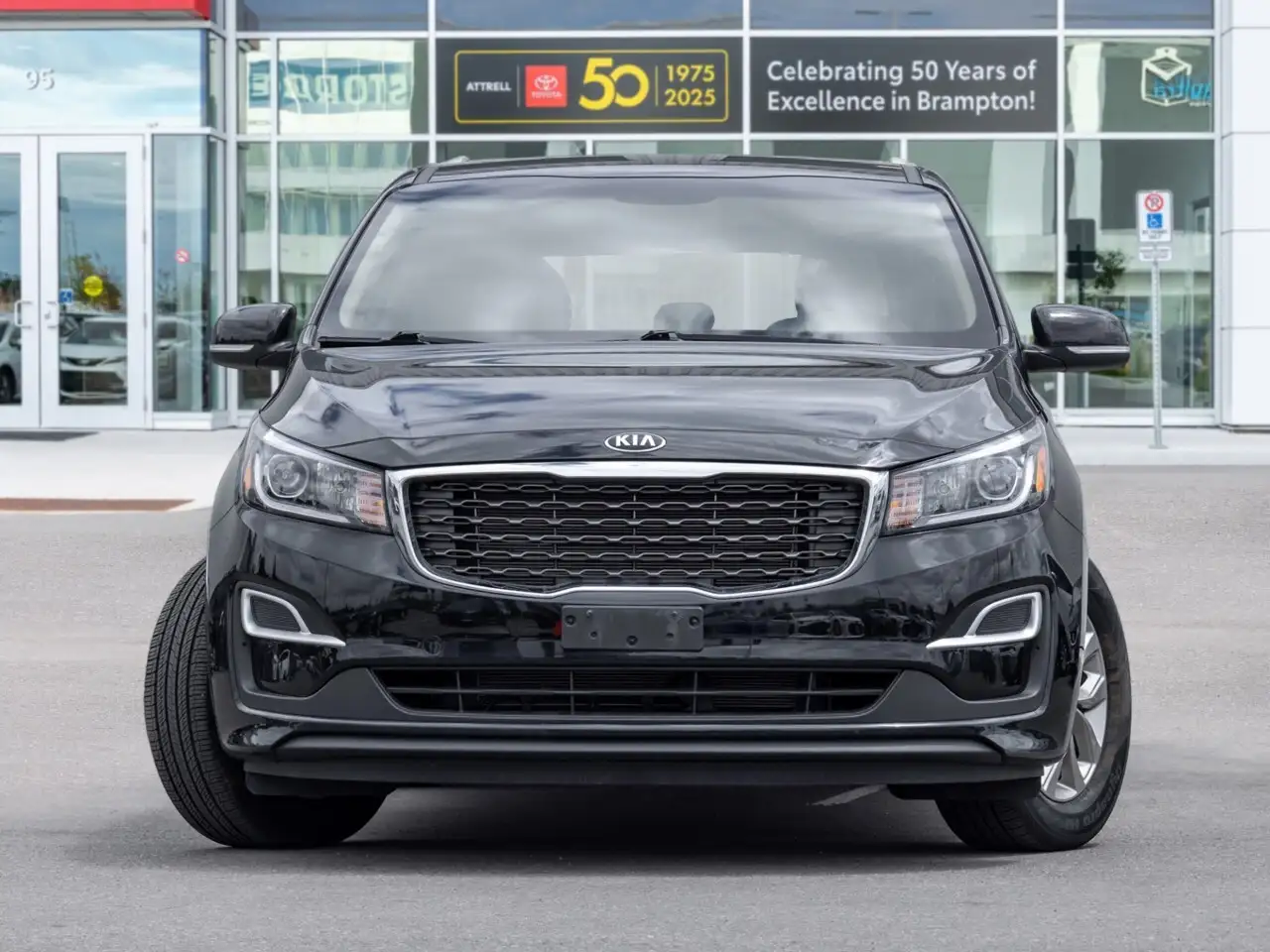 Kia Sedona photo Kia Sedona