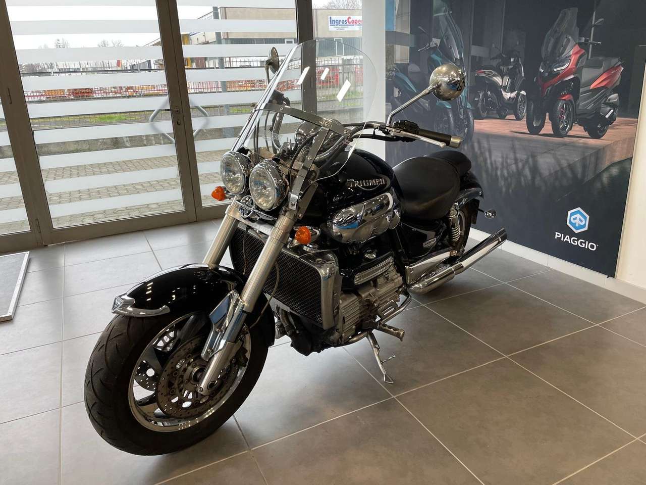 Triumph Rocket III Classic 2.300cc, 140CV, UNICO PROPRIETARIO