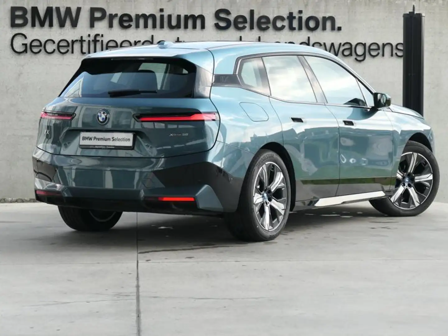 BMW iX xDrive50 Sport Gris - 2