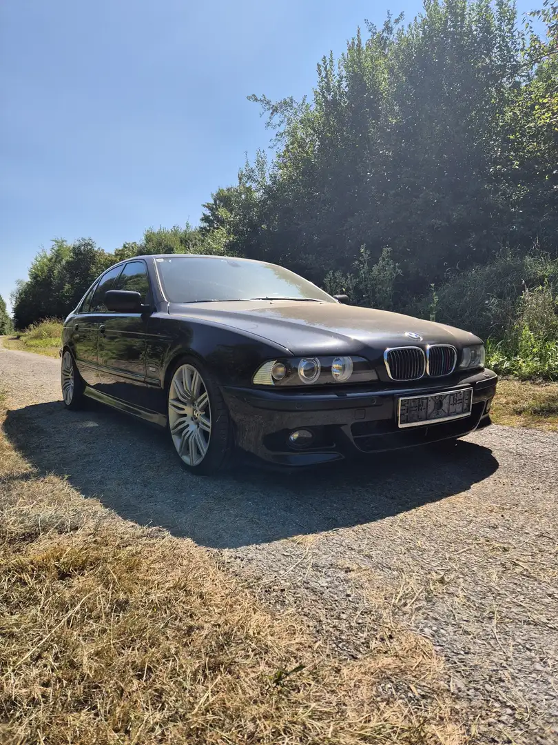 BMW 530 530d Österreich-Paket Aut. Noir - 2