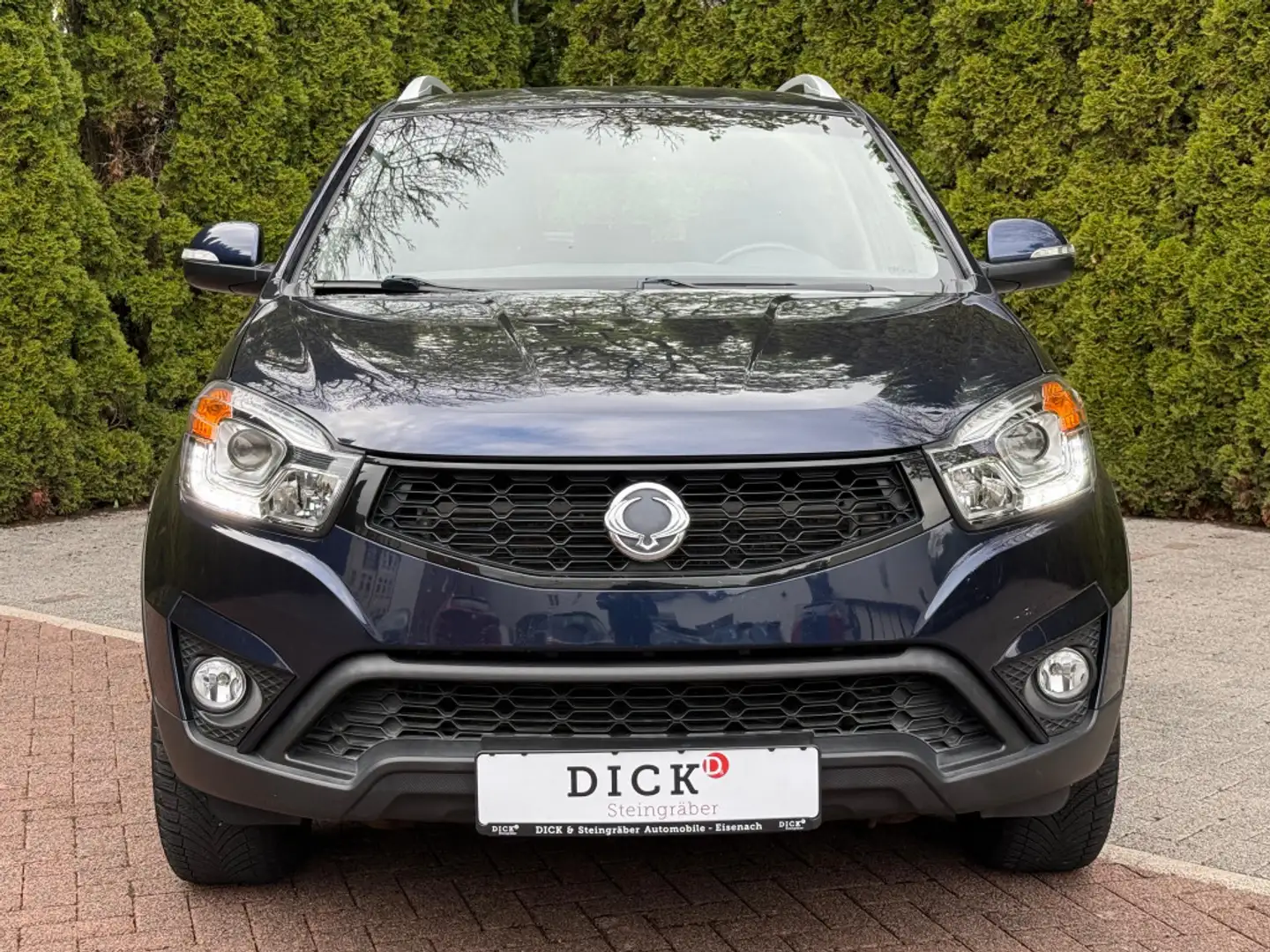 SsangYong Korando 2.0 TD Crystal 4x2 SHZ+TEMP+MFL+AHK+TÜV Kék - 2