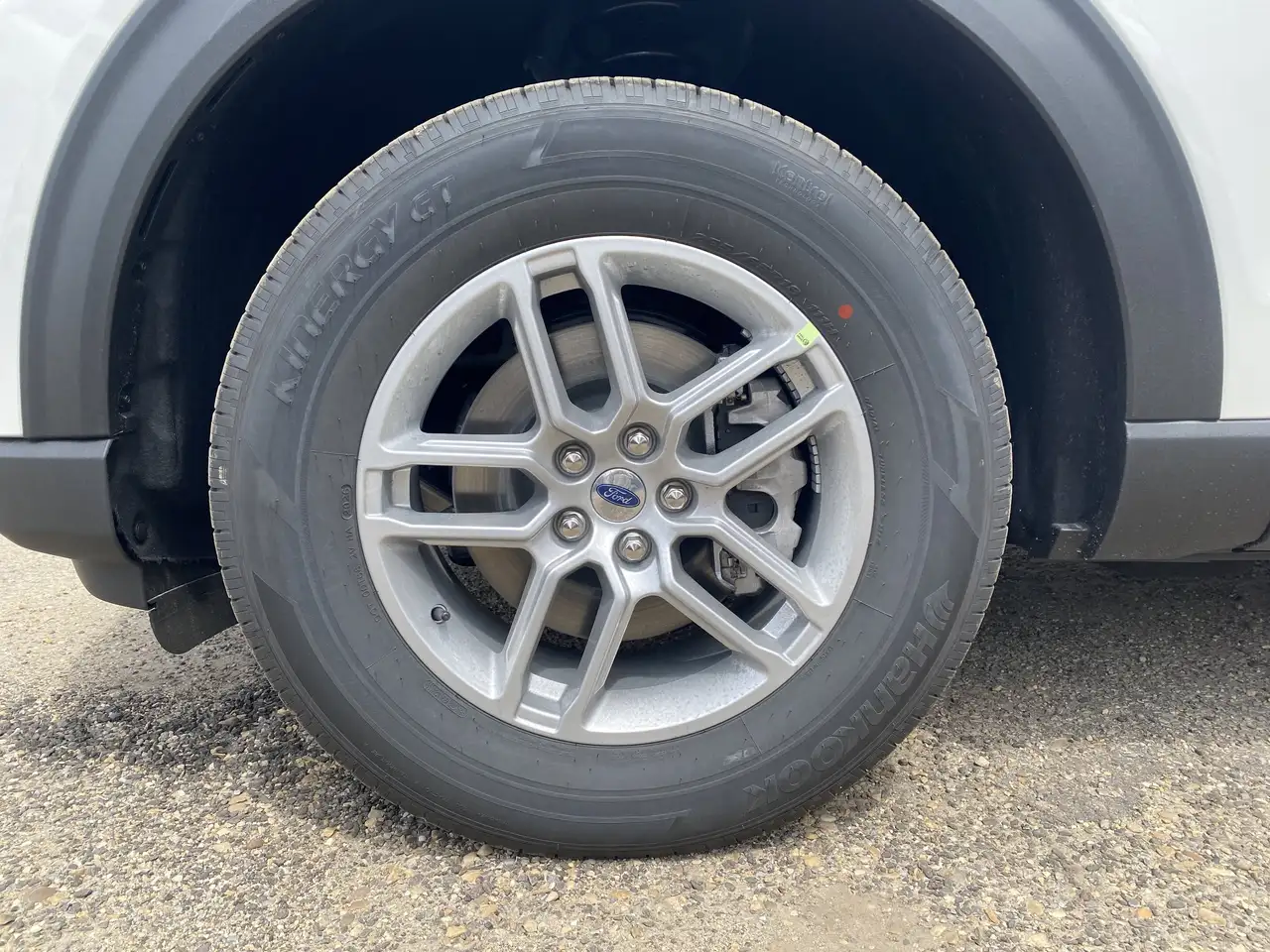 Ford Explorer photo Ford Explorer