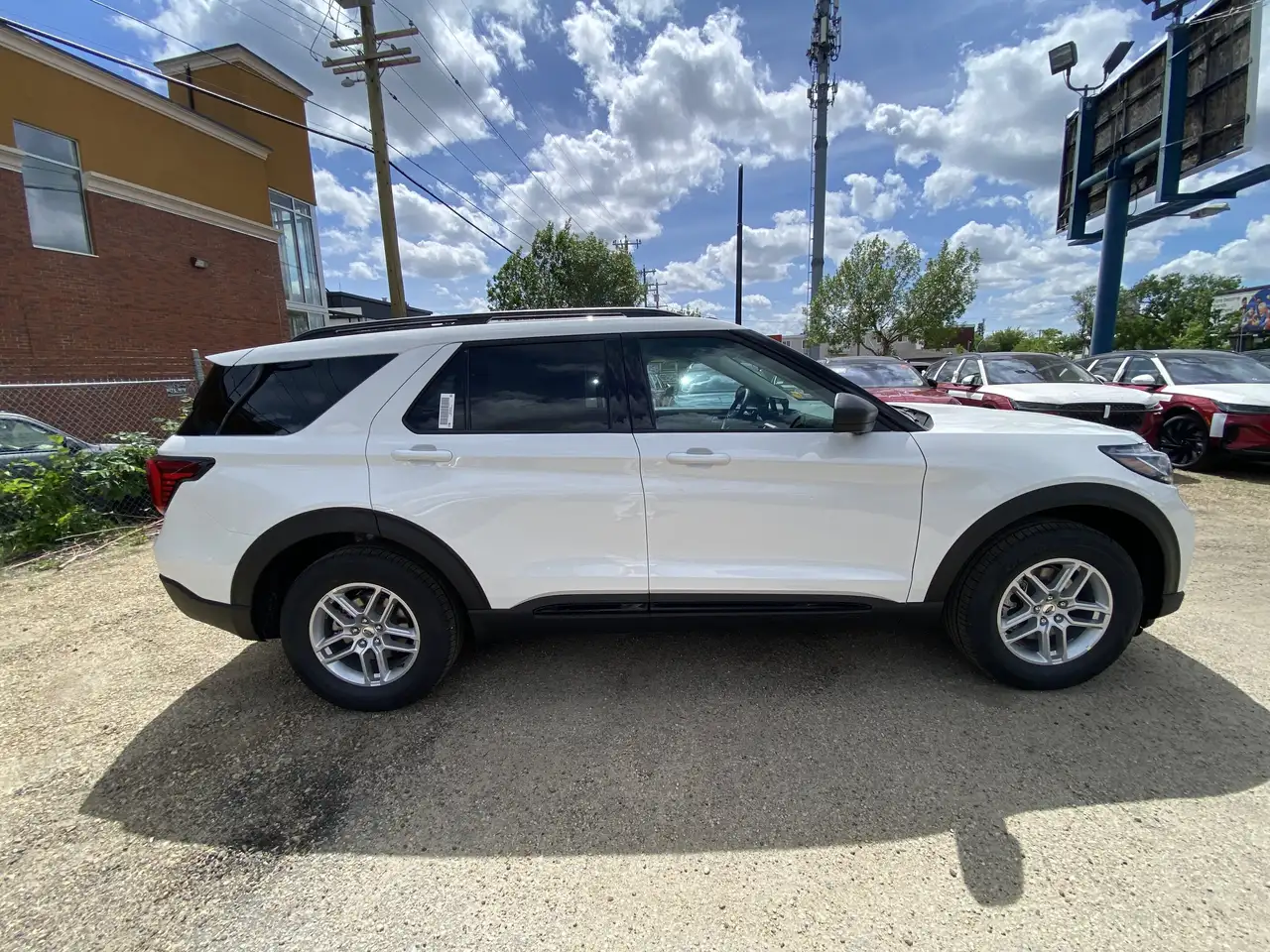 Ford Explorer photo Ford Explorer