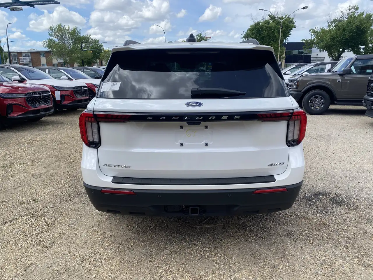 Ford Explorer photo Ford Explorer