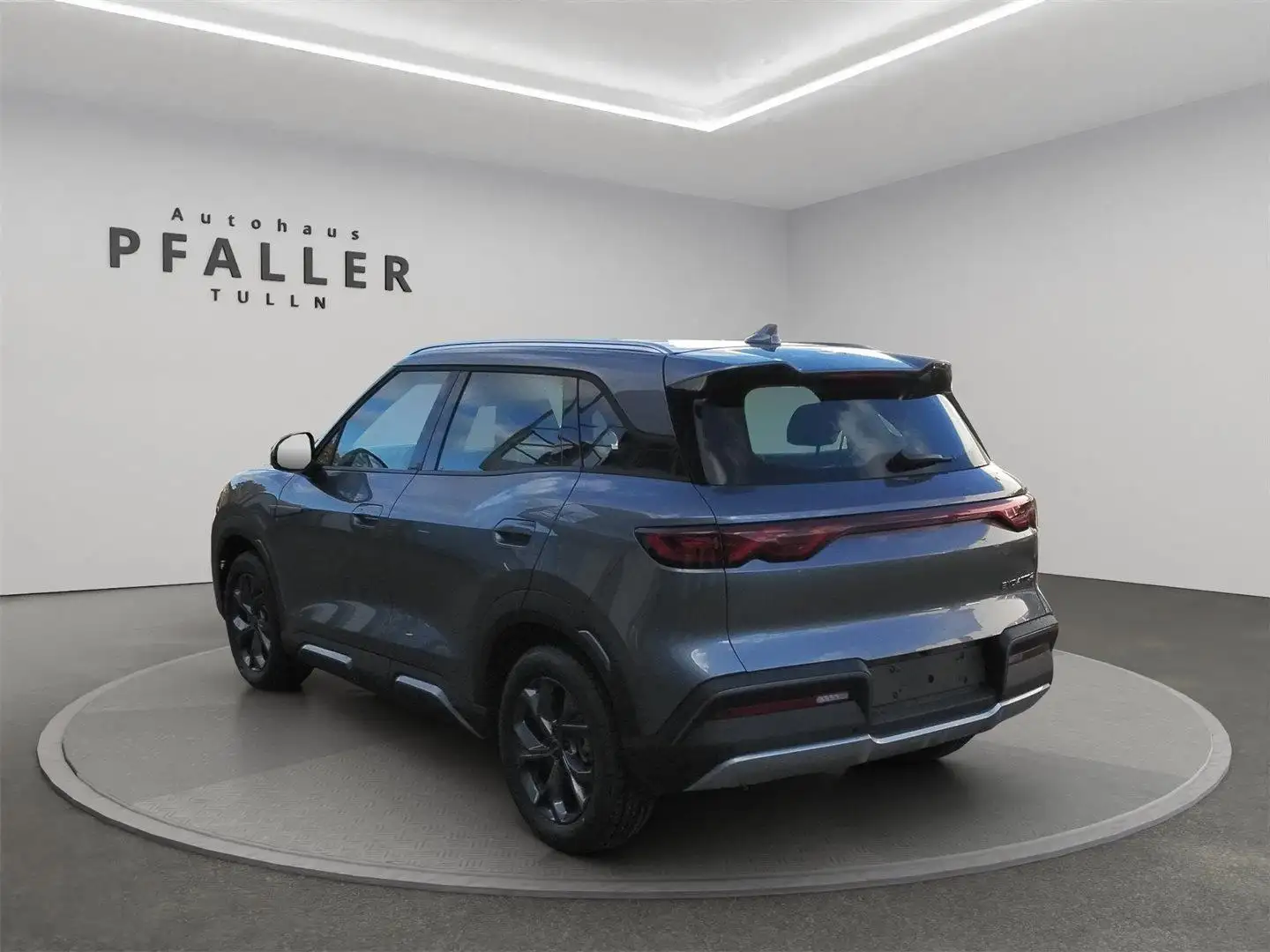 BYD Atto 2 Boost 45kWh Österreich Paket Grau - 2