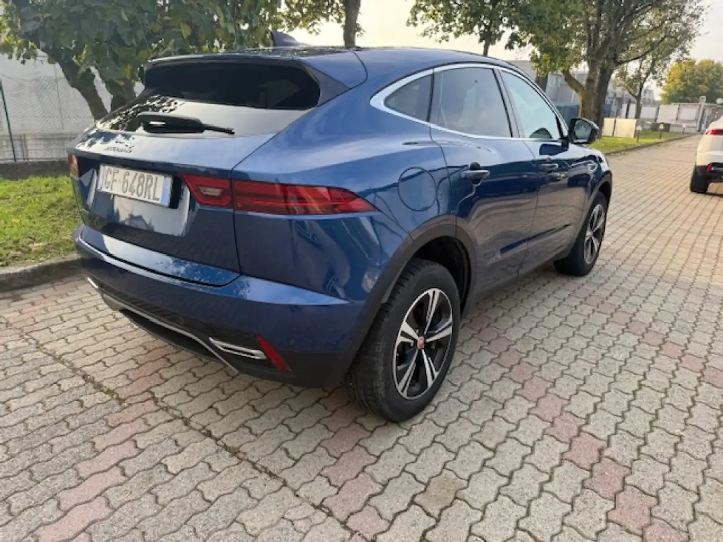 Jaguar E-Pace 2.0D I4 163 CV 4 AWD Auto Sport Blu/Azzurro - 2