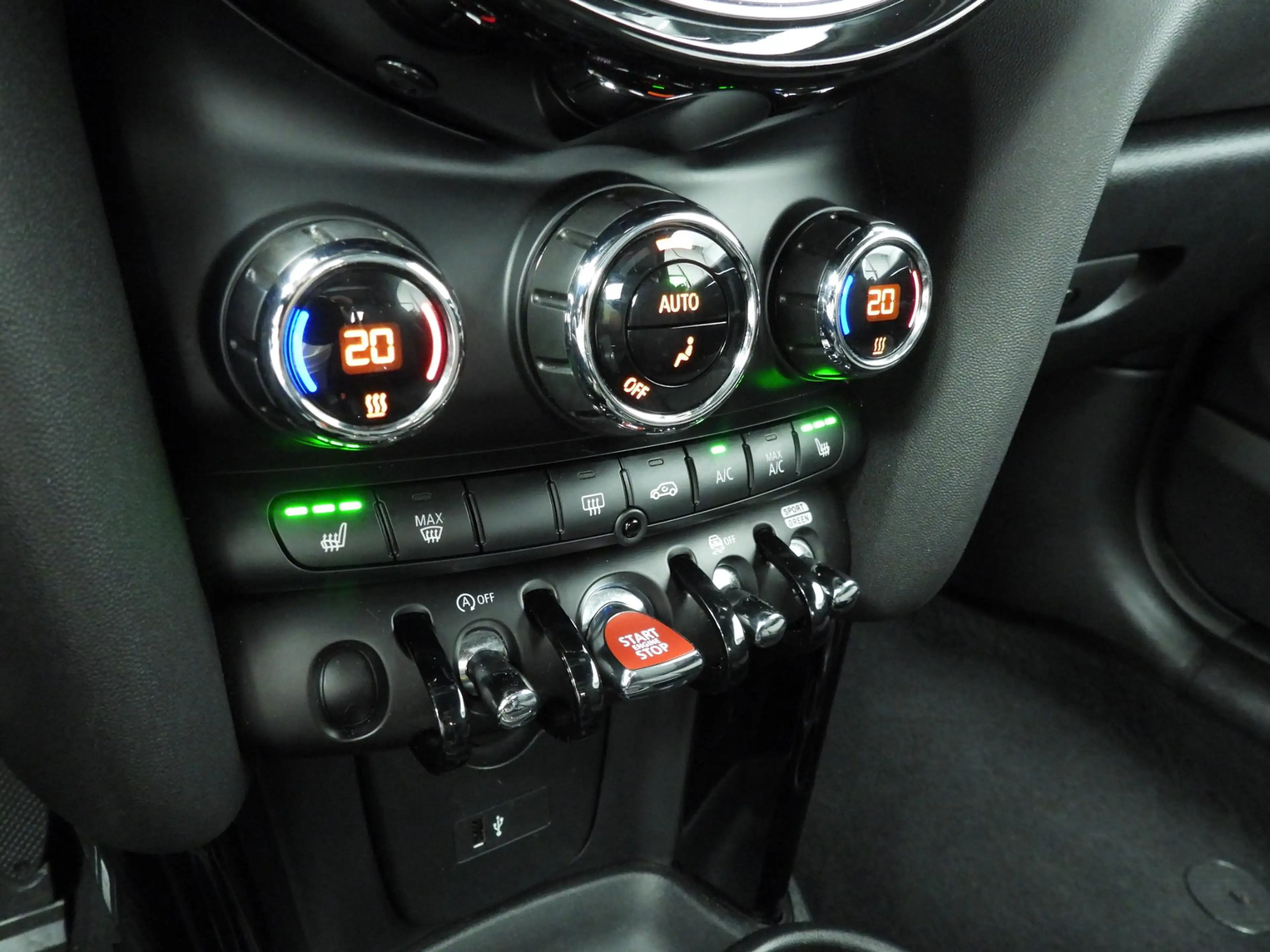 MINI One Cabrio | LED | Navigatie | Windscherm | Sportstoelen | St — photo 14