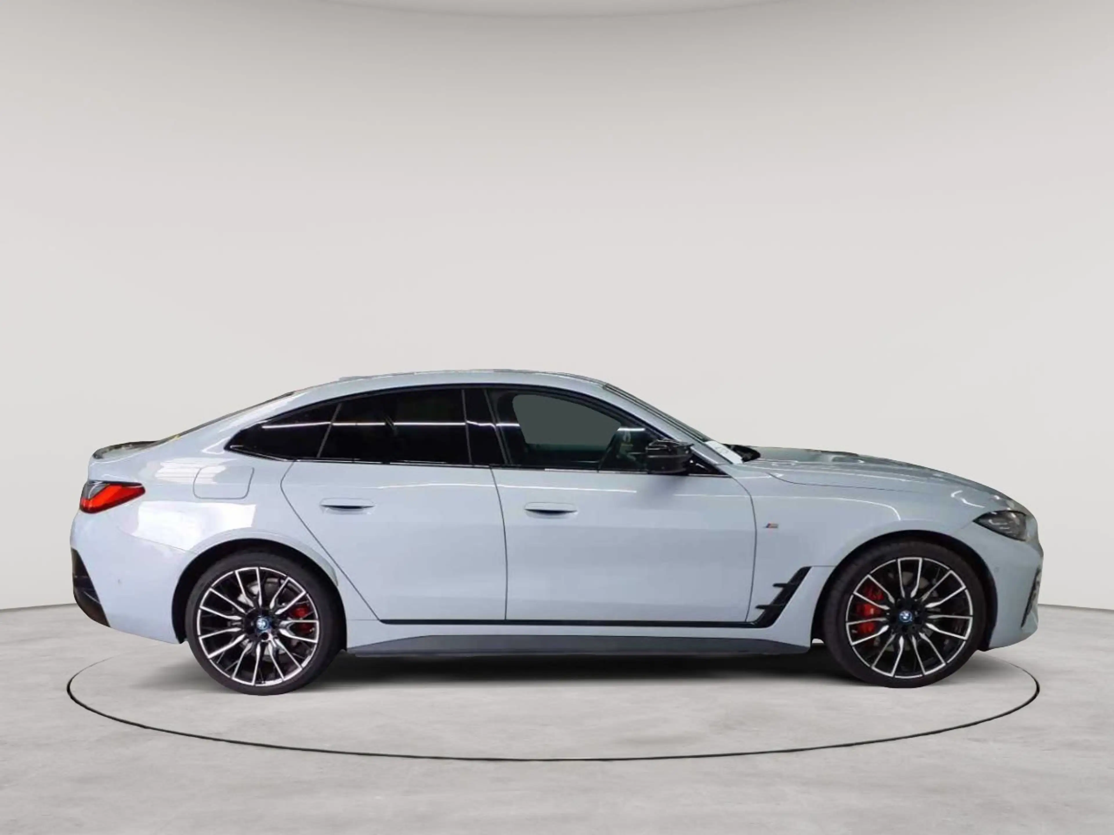BMW i4 i4 M50 Gran Coupe M Sport Pro H&K Leder — photo 3