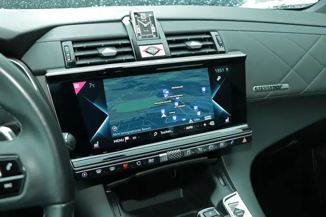 DS Automobiles DS 7 Crossback view 15