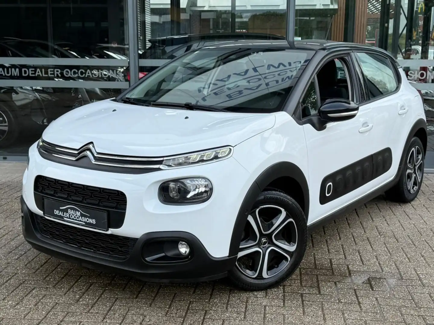 Citroen C3 1.2 PT SHINE AIRCO-ECC FULLMAP NAVI PDC CRUISE. Wit - 1