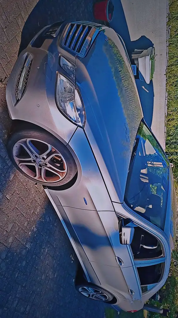 Mercedes-Benz E 200 Classe E Break 200 CDI BlueEFFICIENCY Avantgarde - 1