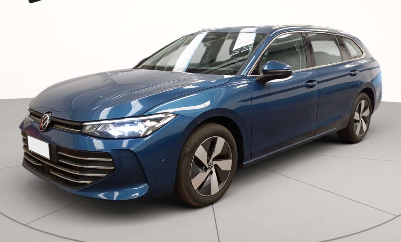 Volkswagen Passat Variant 2.0 tdi 150cv dsg Business aziendale pronta conseg