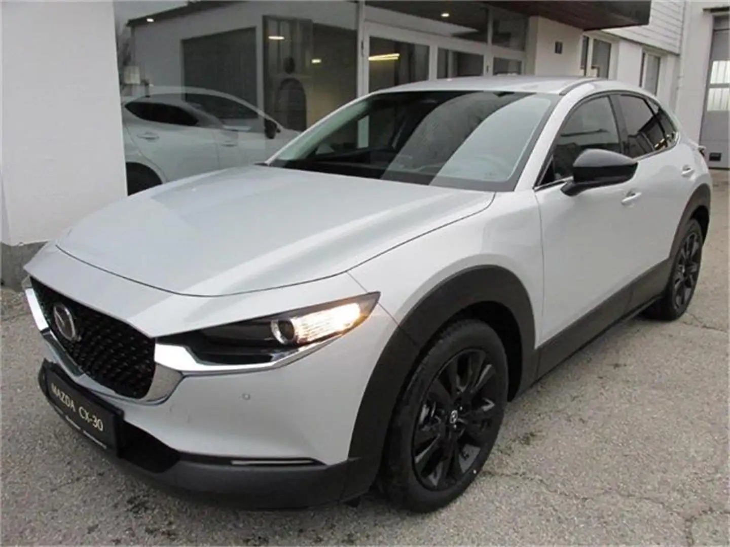 Mazda 2 05  CX-30 .5L e-SKYACTIV G 140ps 6AT WD H Weiß - 1
