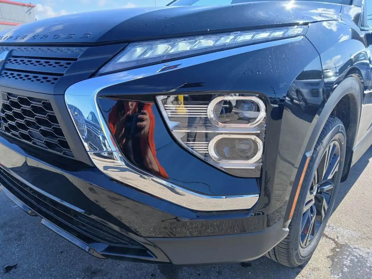 Mitsubishi Eclipse Cross снимка Mitsubishi Eclipse Cross