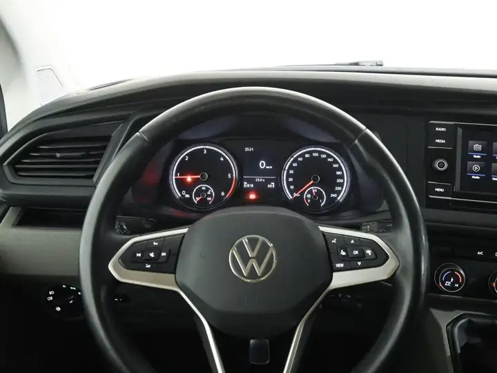 Volkswagen Caravelle 2021, foto 10
