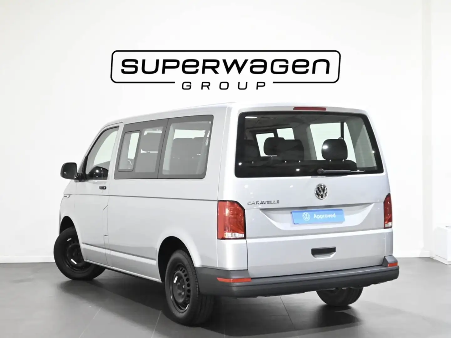 Volkswagen Caravelle Comercial 2.0TDI BMT Origin Batalla Cort Plateado - 2