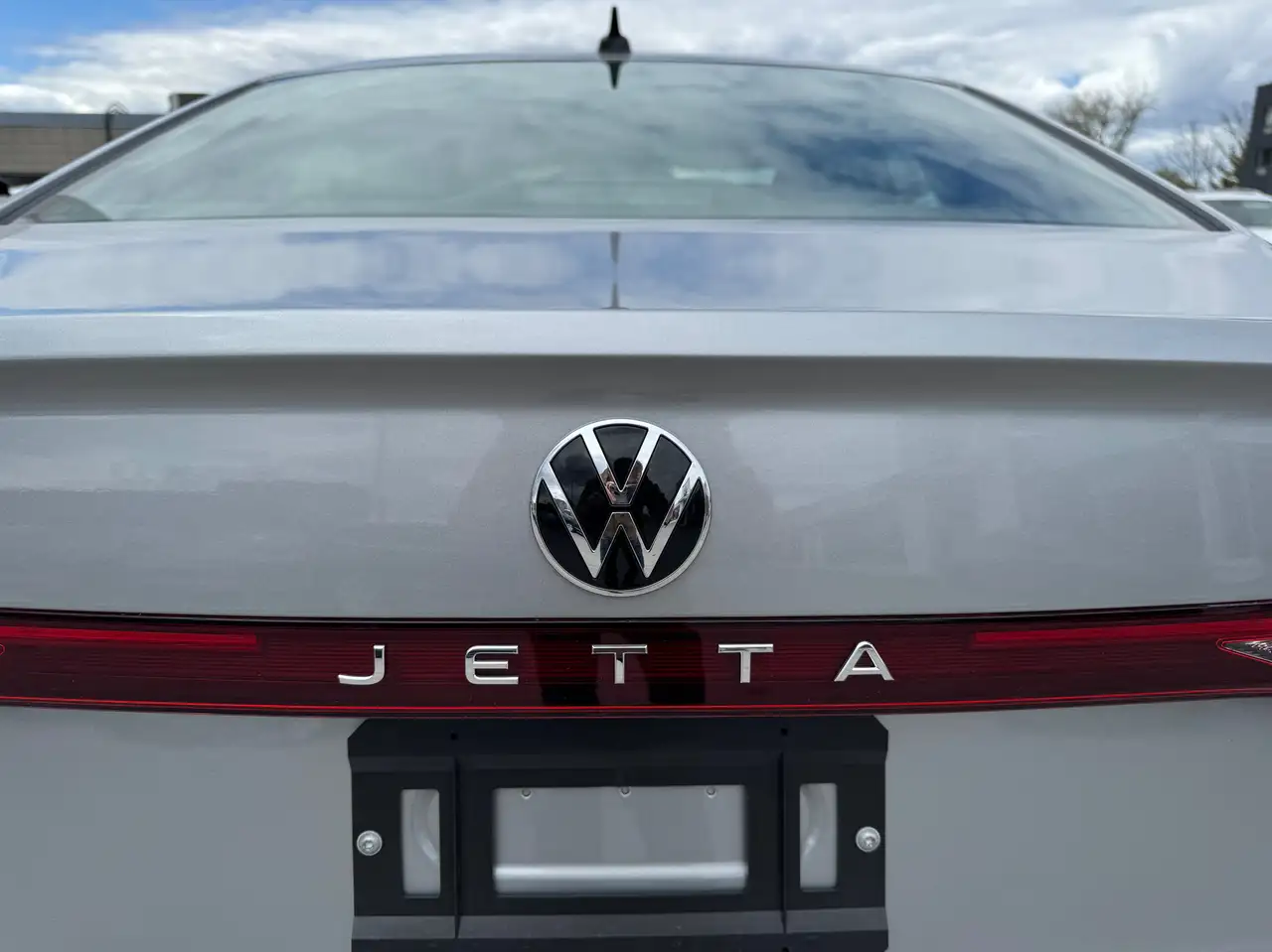 Volkswagen Jetta снимка Volkswagen Jetta