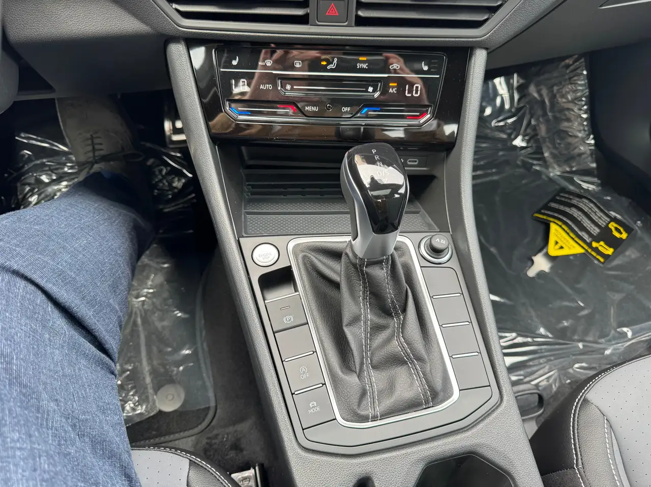 Volkswagen Jetta снимка Volkswagen Jetta