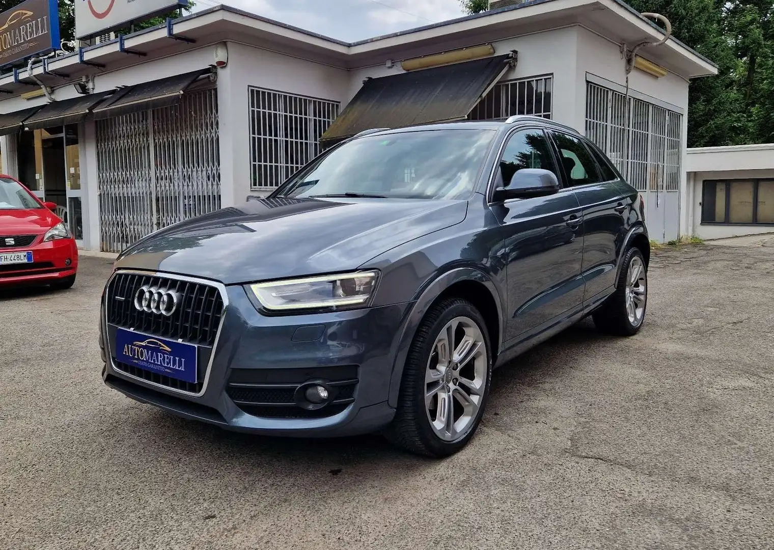 Audi Q3 2.0 tfsi quattro 211cv s-tronic Grigio - 1